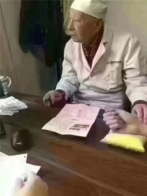 “你卖橡胶软接头，价格低、利润薄！压力太大 不适合高消费！